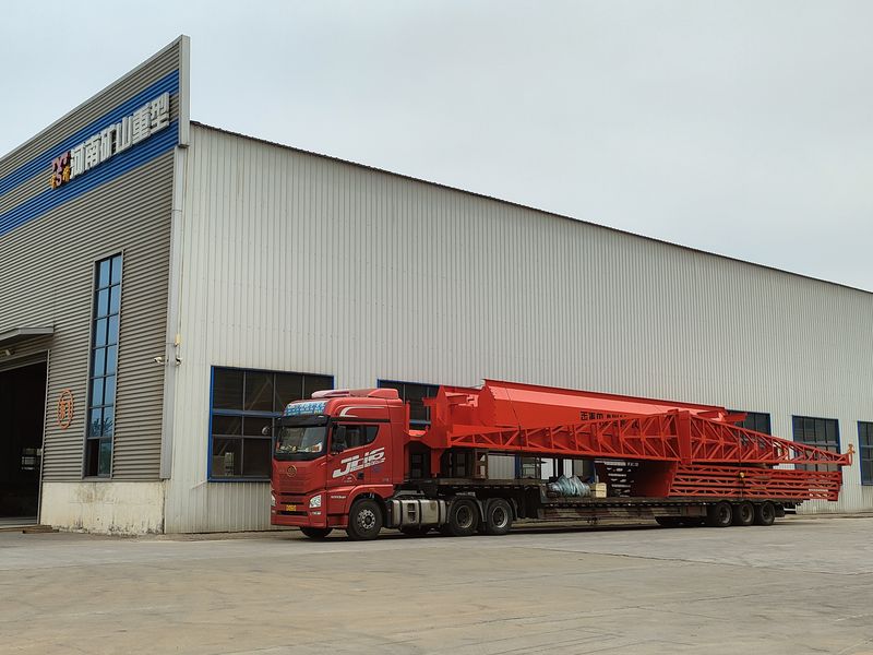 電動葫蘆門式起重機 2臺 MHxh10t—27m 制作完成，發往甘肅蘭州交付客戶使用